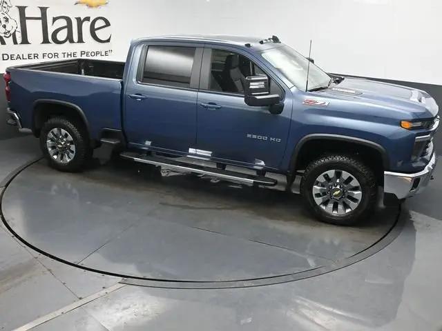 2026 Chevrolet Silverado 2500HD Crew Cab, Standard Bed, LT, 4WD
