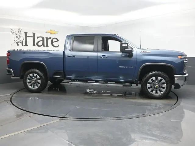 2026 Chevrolet Silverado 2500HD Crew Cab, Standard Bed, LT, 4WD