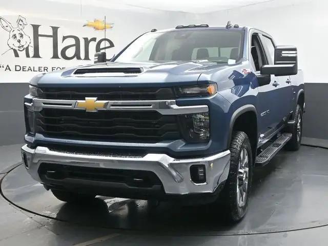 2026 Chevrolet Silverado 2500HD Crew Cab, Standard Bed, LT, 4WD