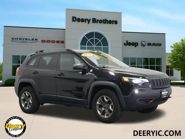 2019 Jeep Cherokee Trailhawk 4x4 for sale in Iowa City, IA