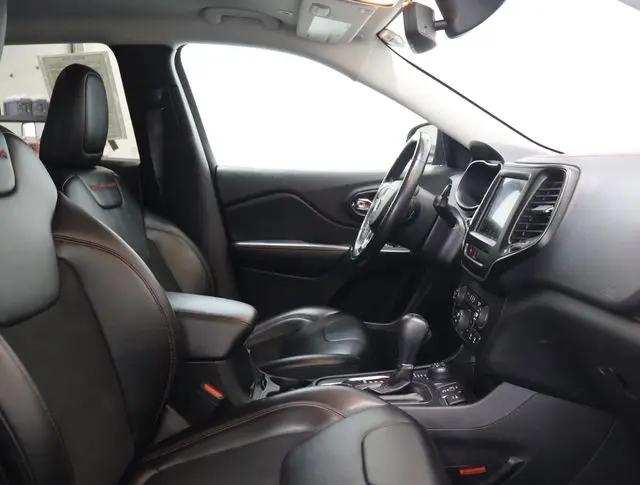 2019 Jeep Cherokee Trailhawk 4x4