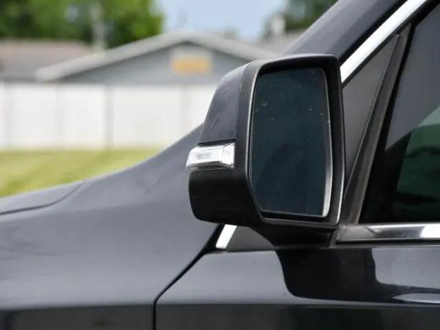2021 Chevrolet Traverse AWD LT Cloth