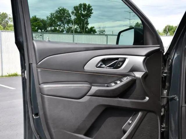 2021 Chevrolet Traverse AWD LT Cloth