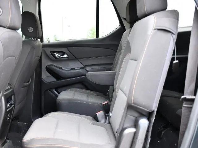 2021 Chevrolet Traverse AWD LT Cloth