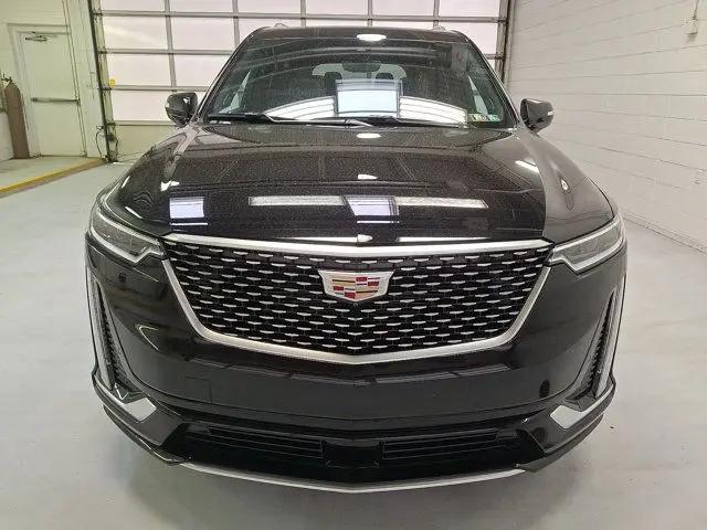 2025 Cadillac XT6 FWD Premium Luxury