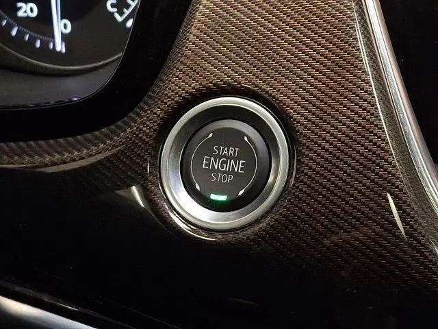 2025 Cadillac XT6 FWD Premium Luxury
