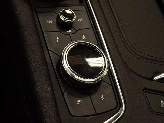 2025 Cadillac XT6 FWD Premium Luxury
