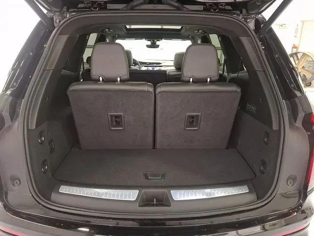 2025 Cadillac XT6 FWD Premium Luxury