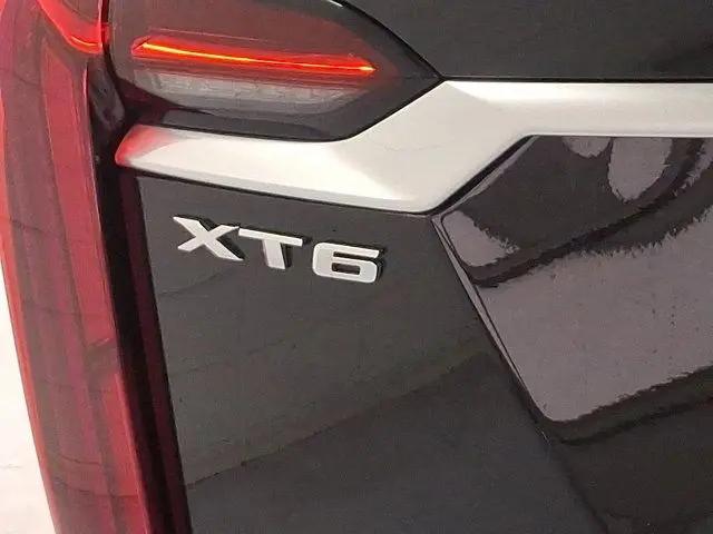 2025 Cadillac XT6 FWD Premium Luxury