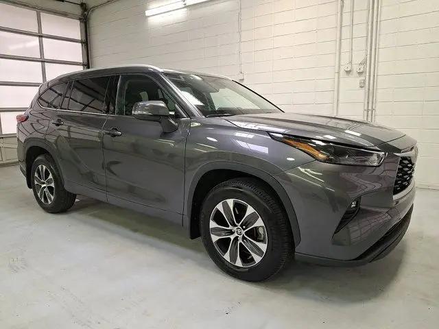 2022 Toyota Highlander XLE for sale in Wilkes-Barre, PA