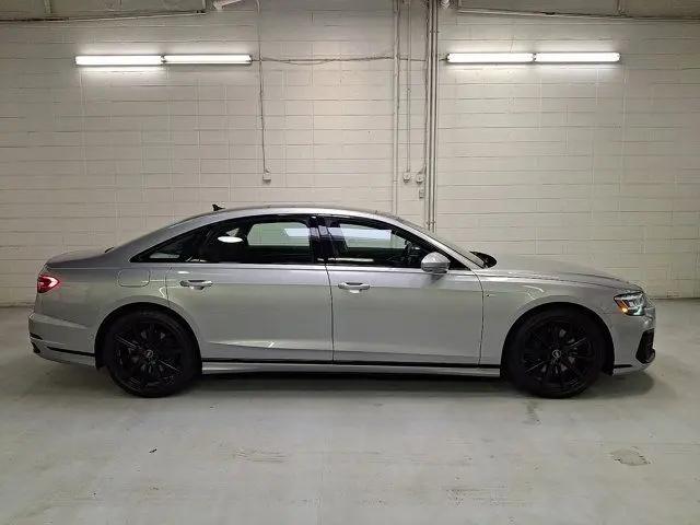 2022 Audi A8 L 55 TFSI quattro Tiptronic