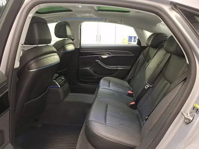 2022 Audi A8 L 55 TFSI quattro Tiptronic