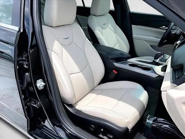 2025 Cadillac CT4 Premium Luxury RWD