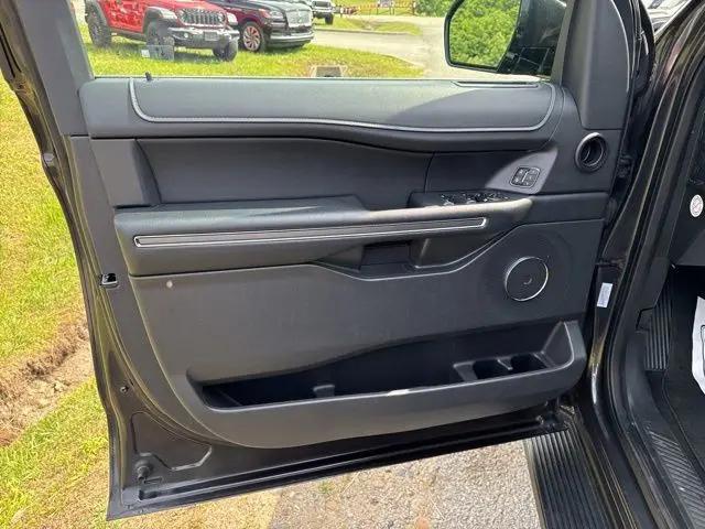 2024 Ford Expedition XLT MAX