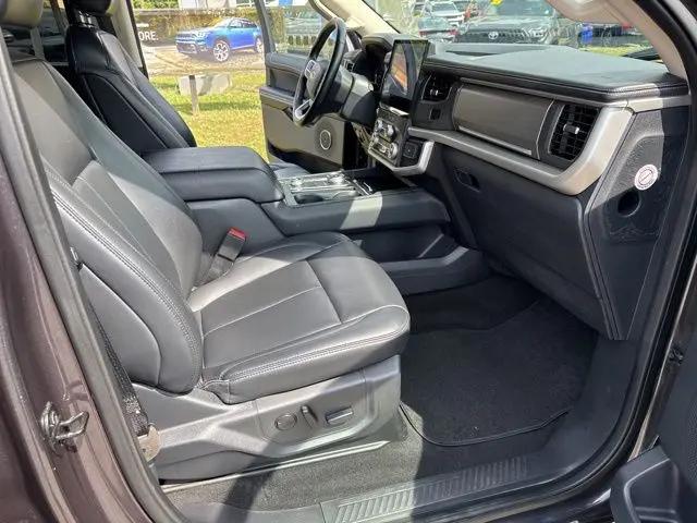 2024 Ford Expedition XLT MAX