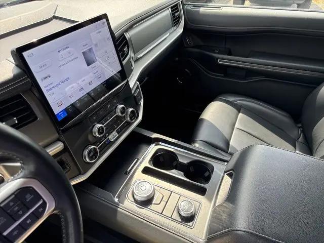 2024 Ford Expedition XLT MAX
