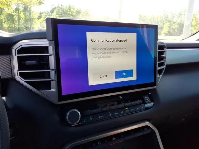 2026 Toyota Tundra Limited CrewMax 5.5' Bed