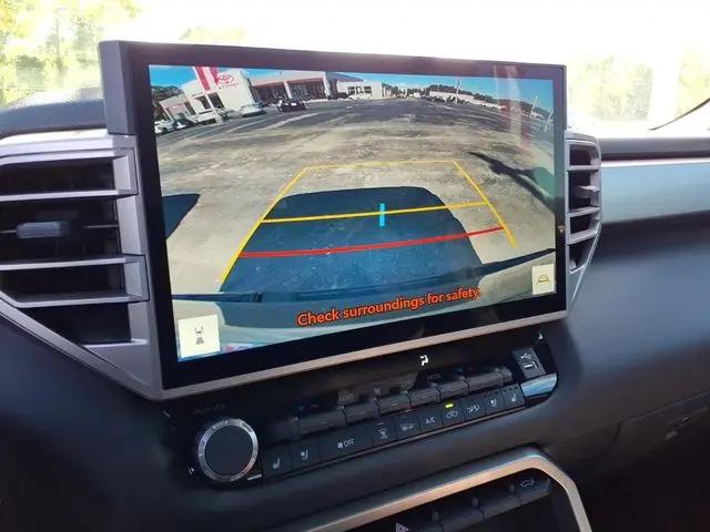 2026 Toyota Tundra Limited CrewMax 5.5' Bed
