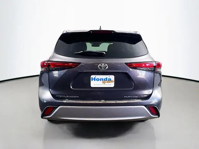 2021 Toyota Highlander Platinum
