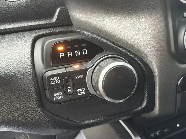 2019 Ram 1500 Big Horn/Lone Star Crew Cab 4x4 5'7" Box