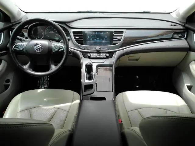 2017 Buick LaCrosse Essence
