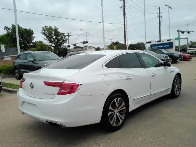 2017 Buick LaCrosse Essence