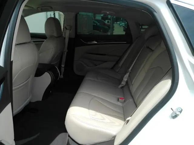 2017 Buick LaCrosse Essence