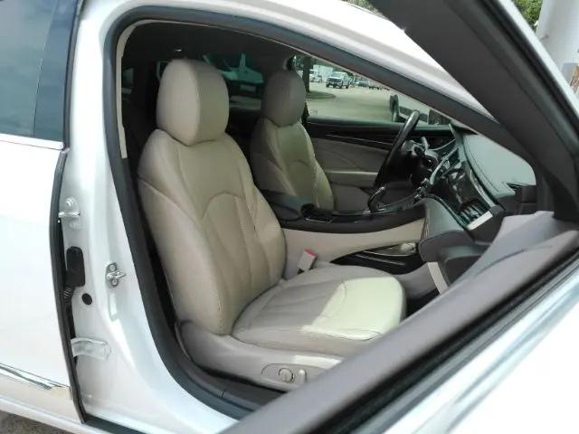 2017 Buick LaCrosse Essence