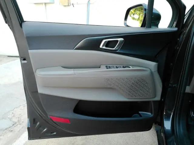 2025 Kia Carnival MPV LXS