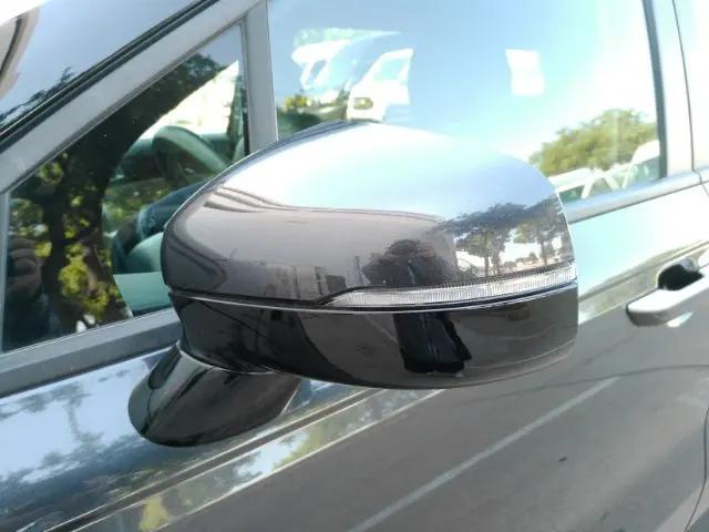 2025 Kia Carnival MPV LXS