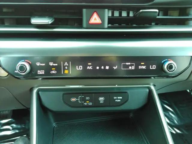 2025 Kia Carnival MPV LXS