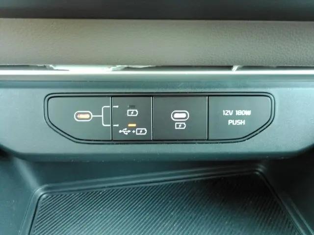 2025 Kia Carnival MPV LXS