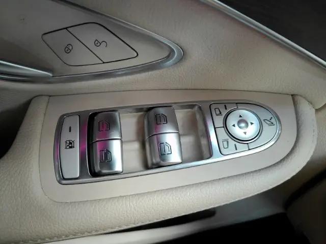2021 Mercedes-Benz C-CLASS C 300 4MATIC Sedan