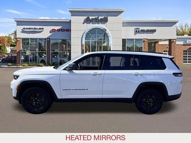 2025 Jeep Grand Cherokee L Altitude 4x4