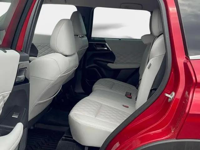 2023 Mitsubishi Outlander SEL 2.5 S-AWC