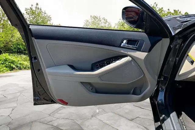 2011 Kia Optima EX