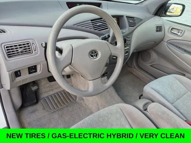 2002 Toyota Prius Base