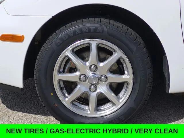 2002 Toyota Prius Base