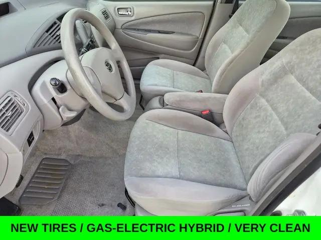 2002 Toyota Prius Base