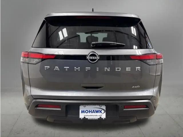 2024 Nissan Pathfinder S 4WD