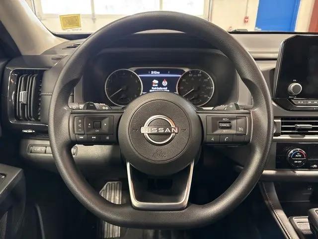 2024 Nissan Pathfinder S 4WD