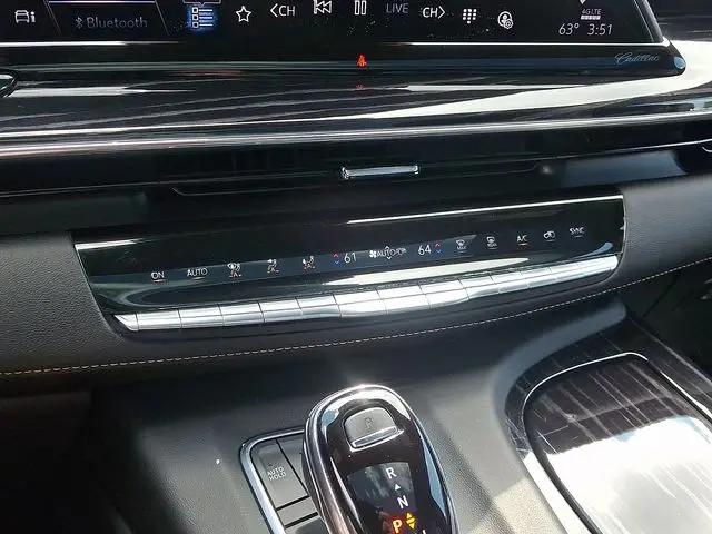 2021 Cadillac Escalade 4WD Sport