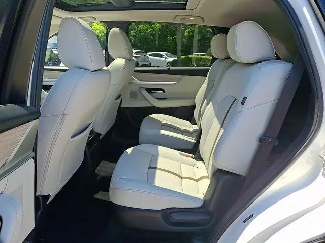 2024 Mazda X-90 Premium Plus