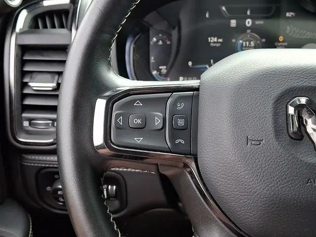 2025 Ram 3500 Limited Crew Cab 4x4 8' Box