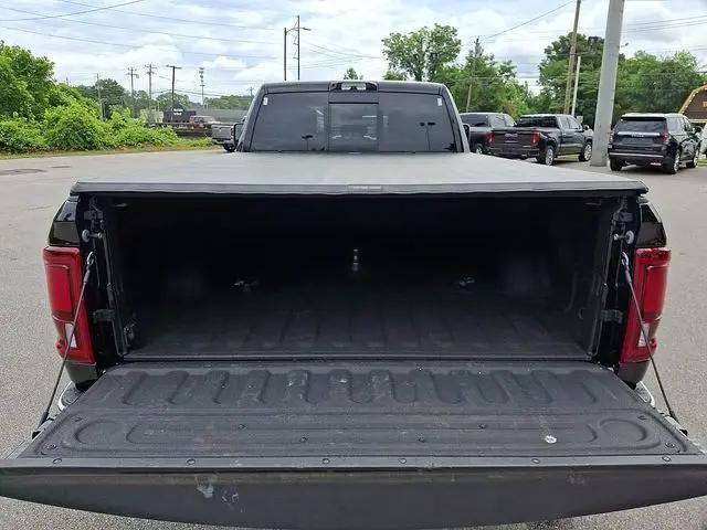 2025 Ram 3500 Limited Crew Cab 4x4 8' Box
