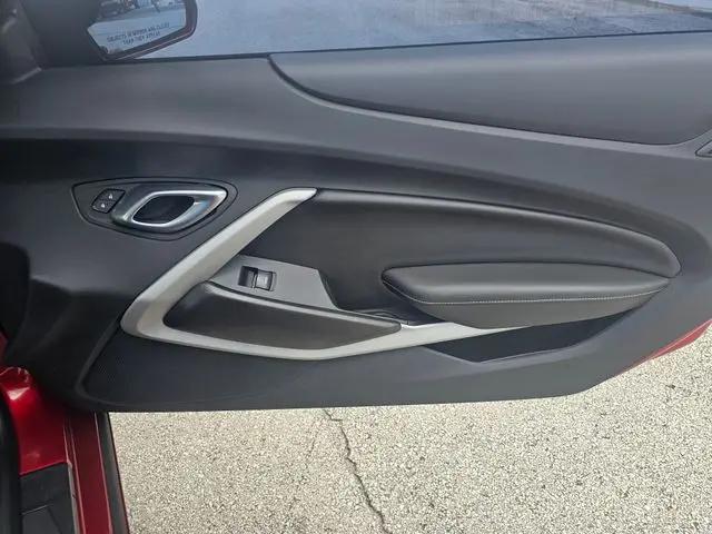 2022 Chevrolet Camaro RWD Coupe 1LT