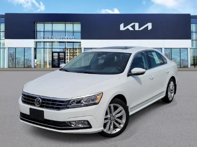 2017 Volkswagen Passat 1.8T SEL Premium for sale in Orland Hills, IL