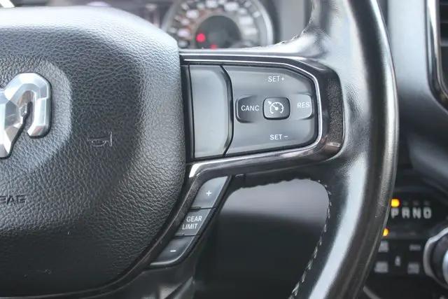 2021 Ram 1500 Big Horn Crew Cab 4x4 5'7" Box