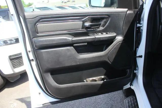 2021 Ram 1500 Big Horn Crew Cab 4x4 5'7" Box