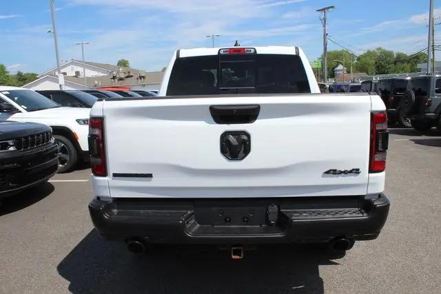2021 Ram 1500 Big Horn Crew Cab 4x4 5'7" Box